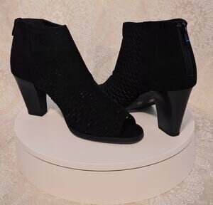 Reagan Stretch Black